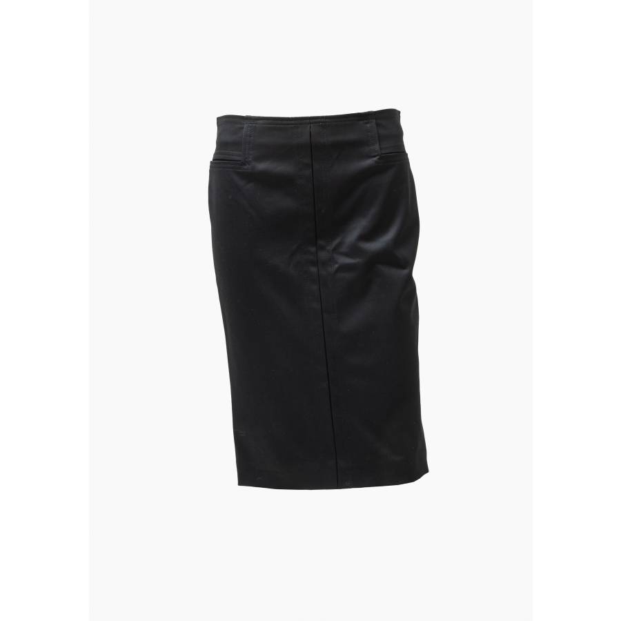 Black pencil skirt