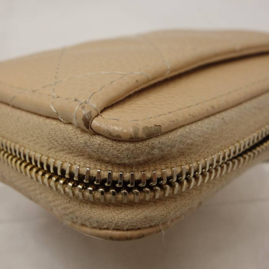 Portefeuille en cuir caviar beige