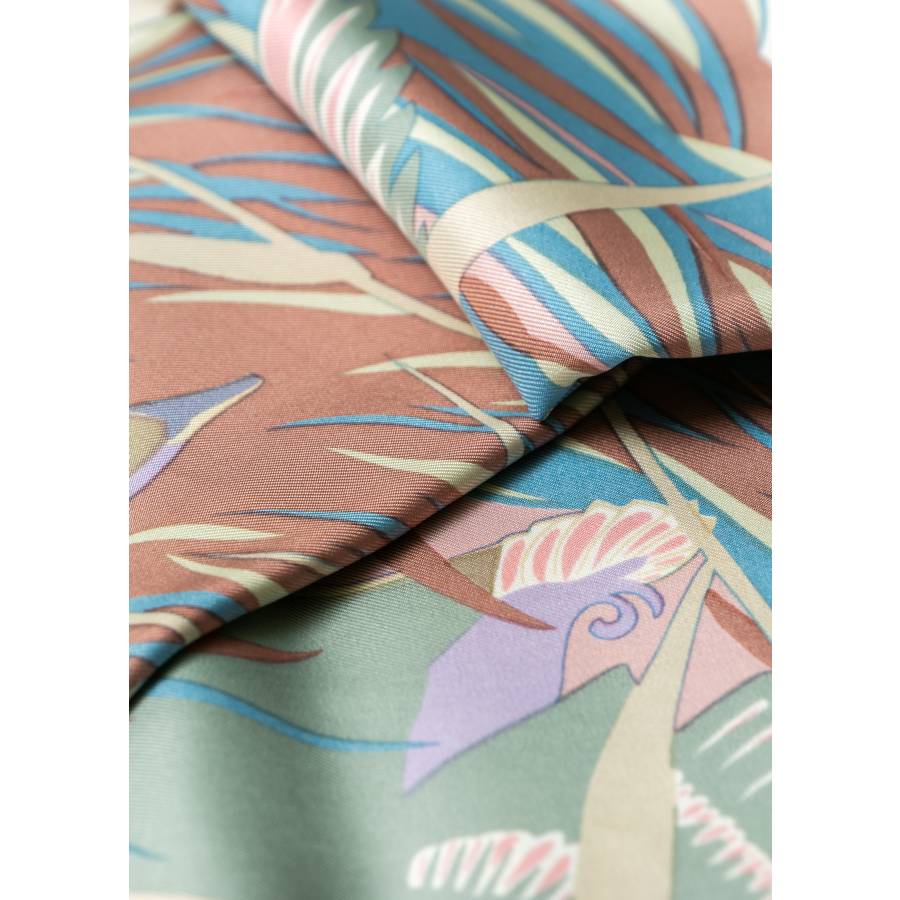 Carré 90 Cols Verts en soie