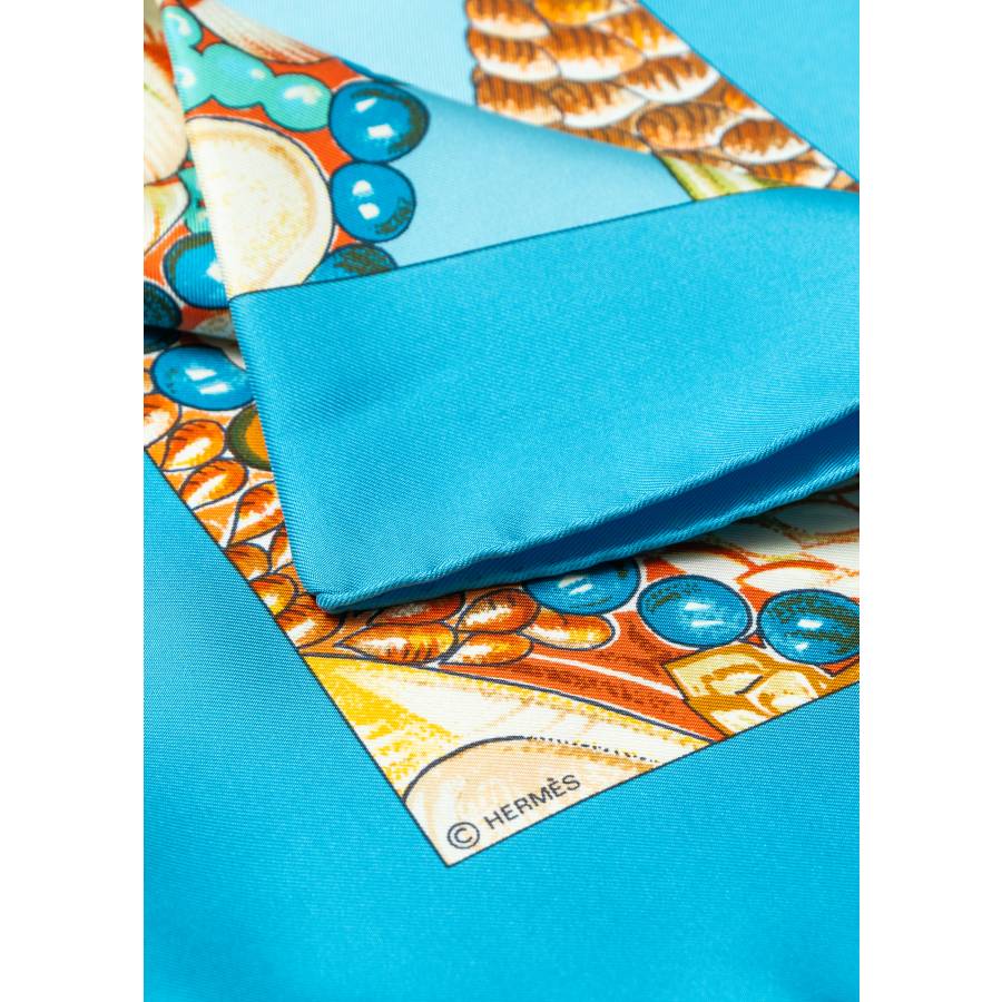 “Rocaille II” silk square