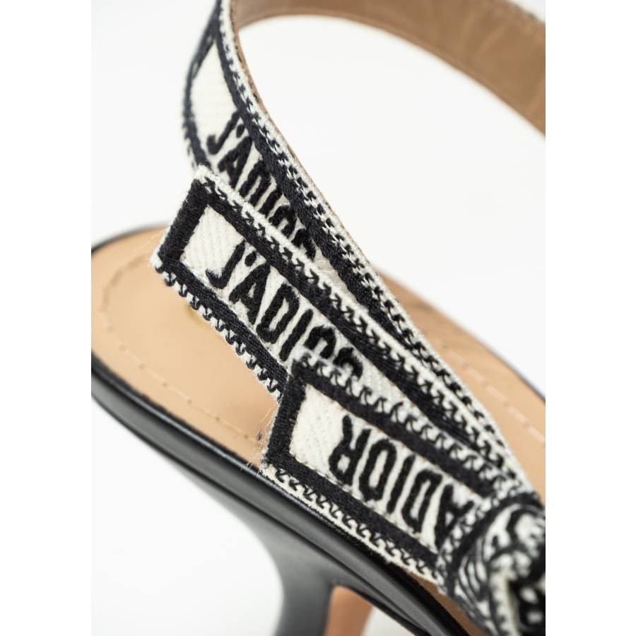 Escarpins slingback J’Adior