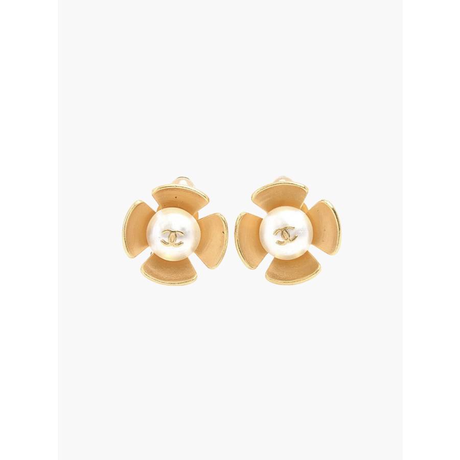 Boucles d'oreilles vintage avec perle