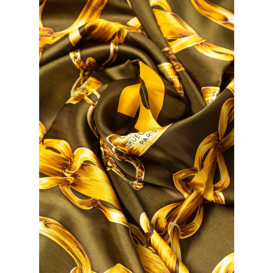 Carré en soie verte