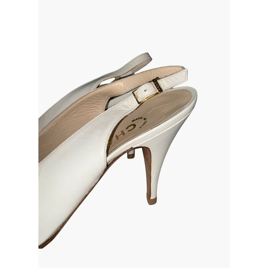 Escarpins à brides blanc et noir