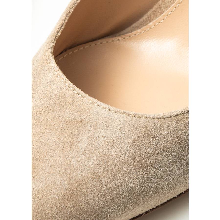 Escarpins en daim