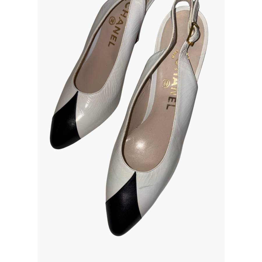 Escarpins à brides blanc et noir
