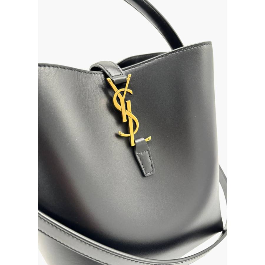 Sac Le 37 small en cuir noir