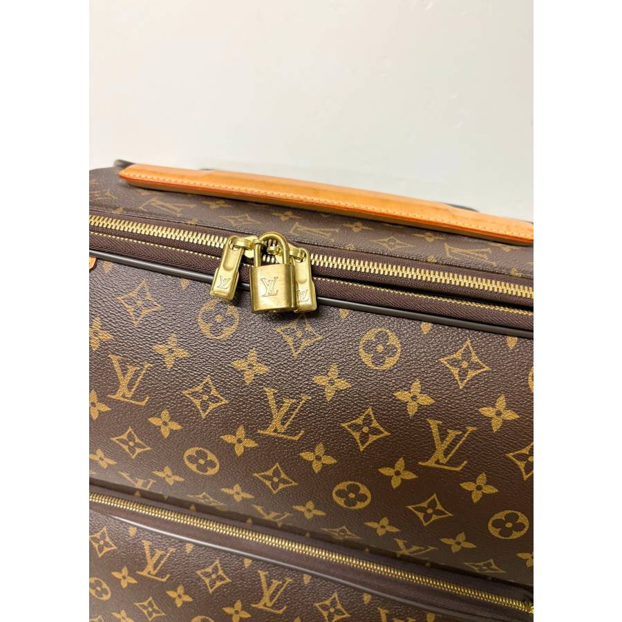 Valise cabine Pégase 55 en toile Monogram et cuir naturel