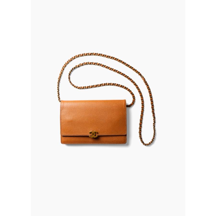 Vintage Wallet On Chain in Brown Leather