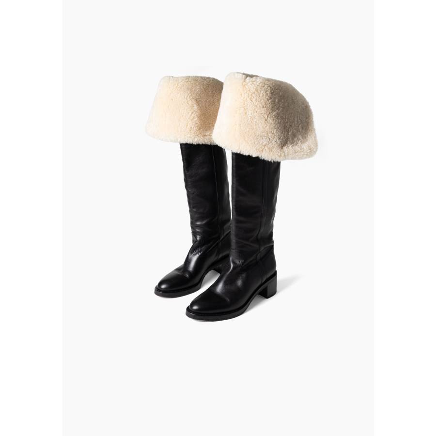Botte cuissarde en cuir noir et peau de mouton