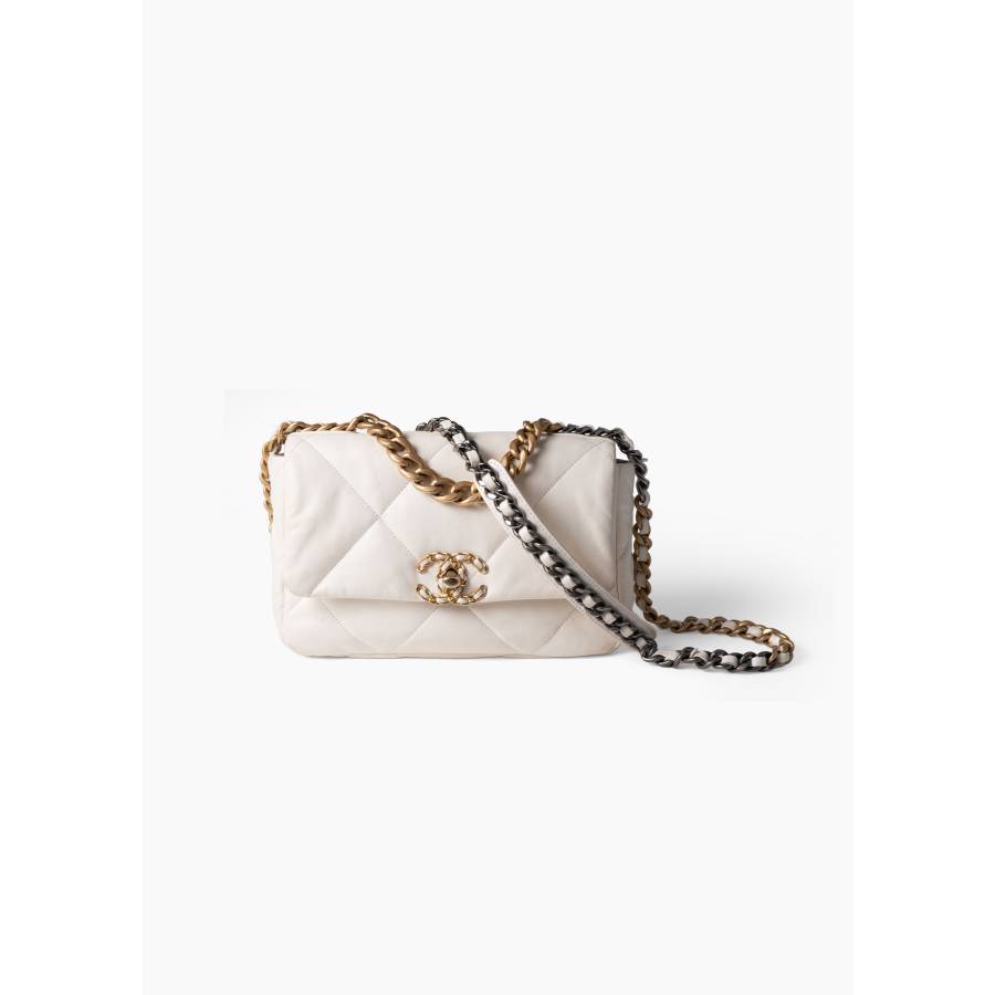 Chanel 19 flap bag in white leather