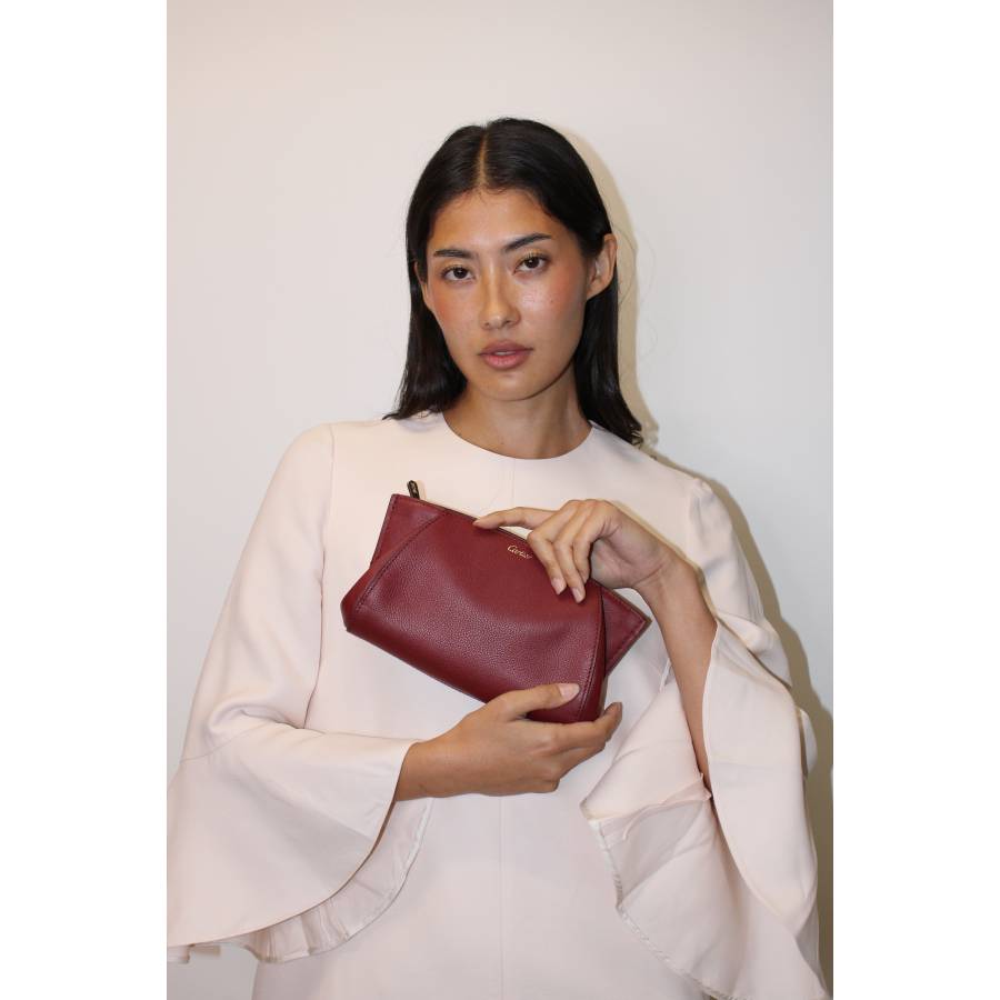 Pochette en cuir bordeaux