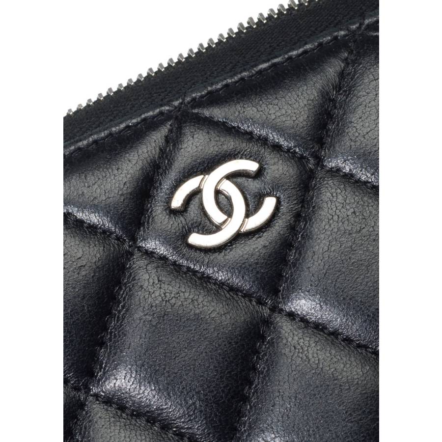 Compagnon-Brieftasche aus schwarzem, gestepptem Lammleder