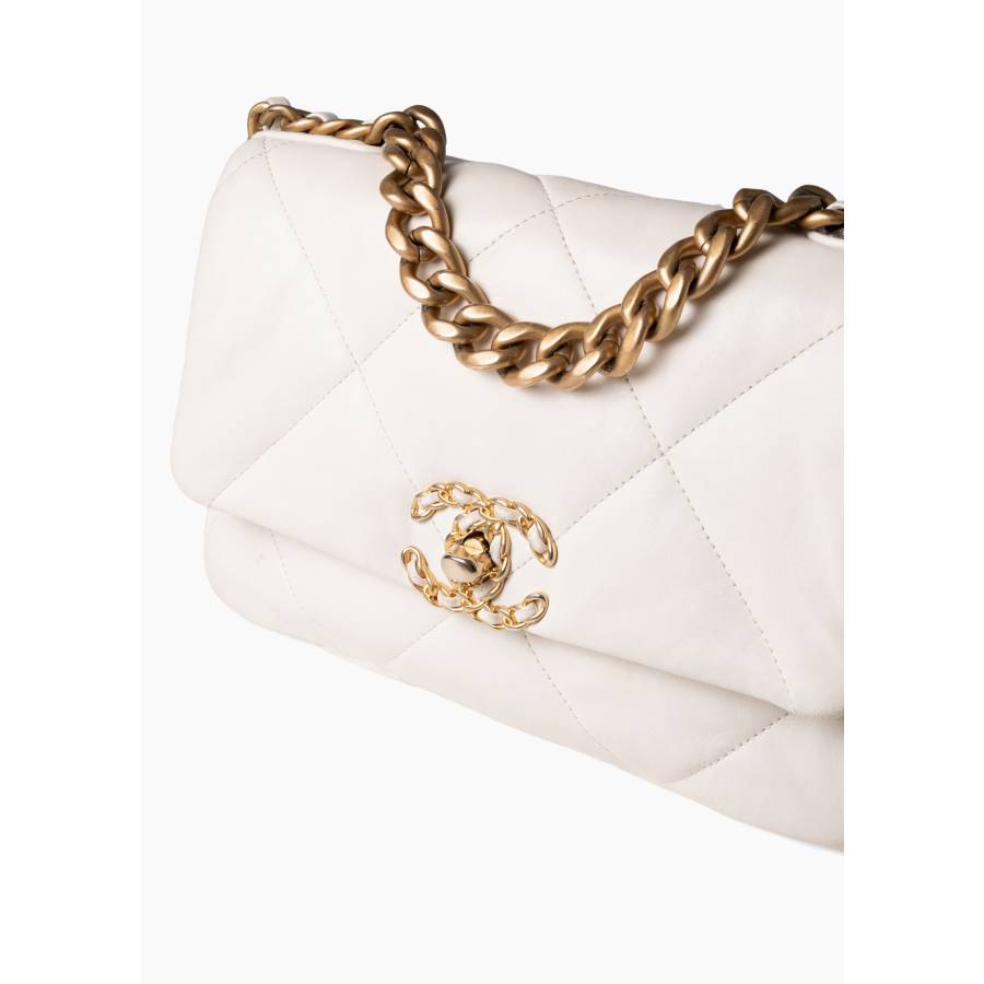 Chanel 19 flap bag in white leather