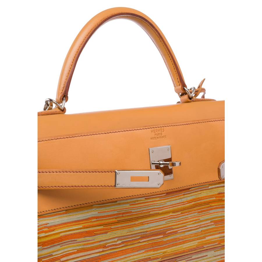 Kelly 35 Reverse Vibrato Limited Edition