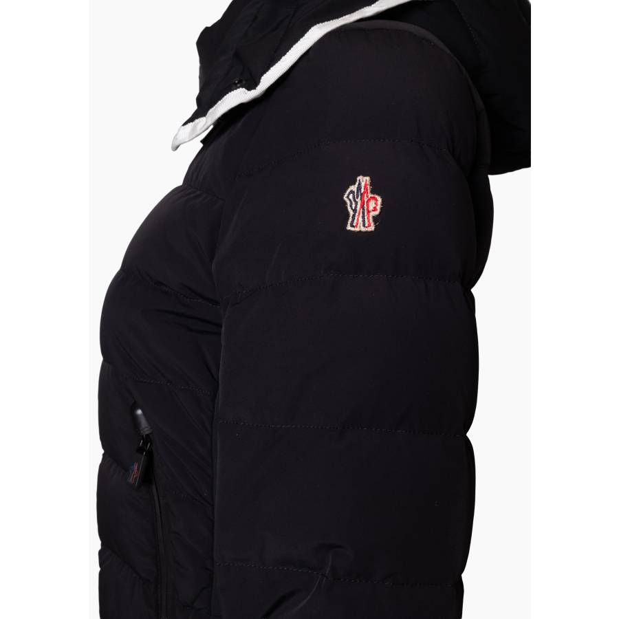 "Lamoura“ Figurbetonte Daunenjacke