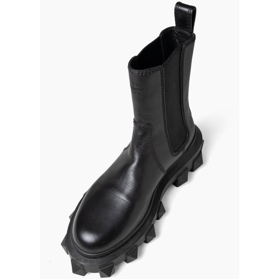 Beatle Chelsea leather boots