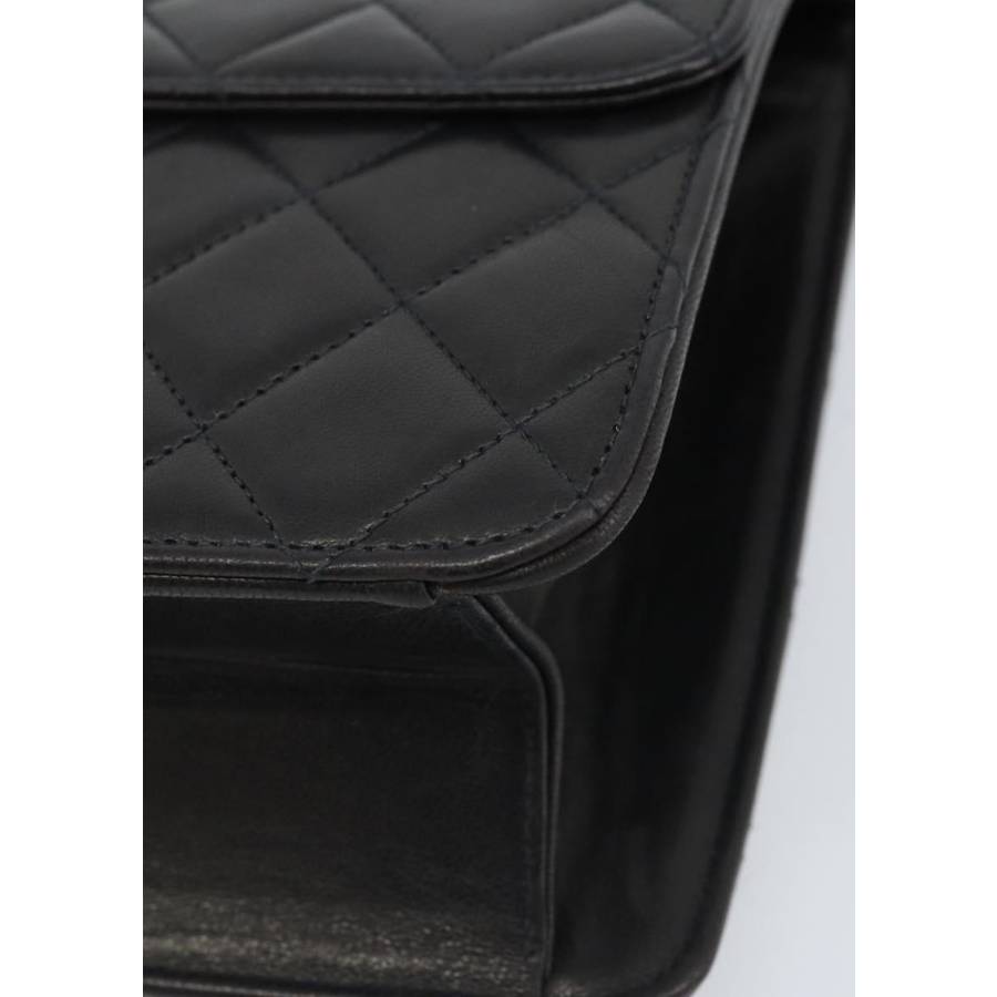 Sac en cuir d’agneau matelassé noir