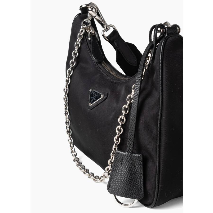 Sac Prada réédition 2005 en nylon noir