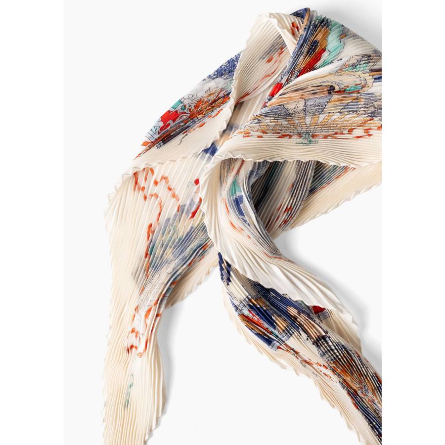 Foulard plissé en soie