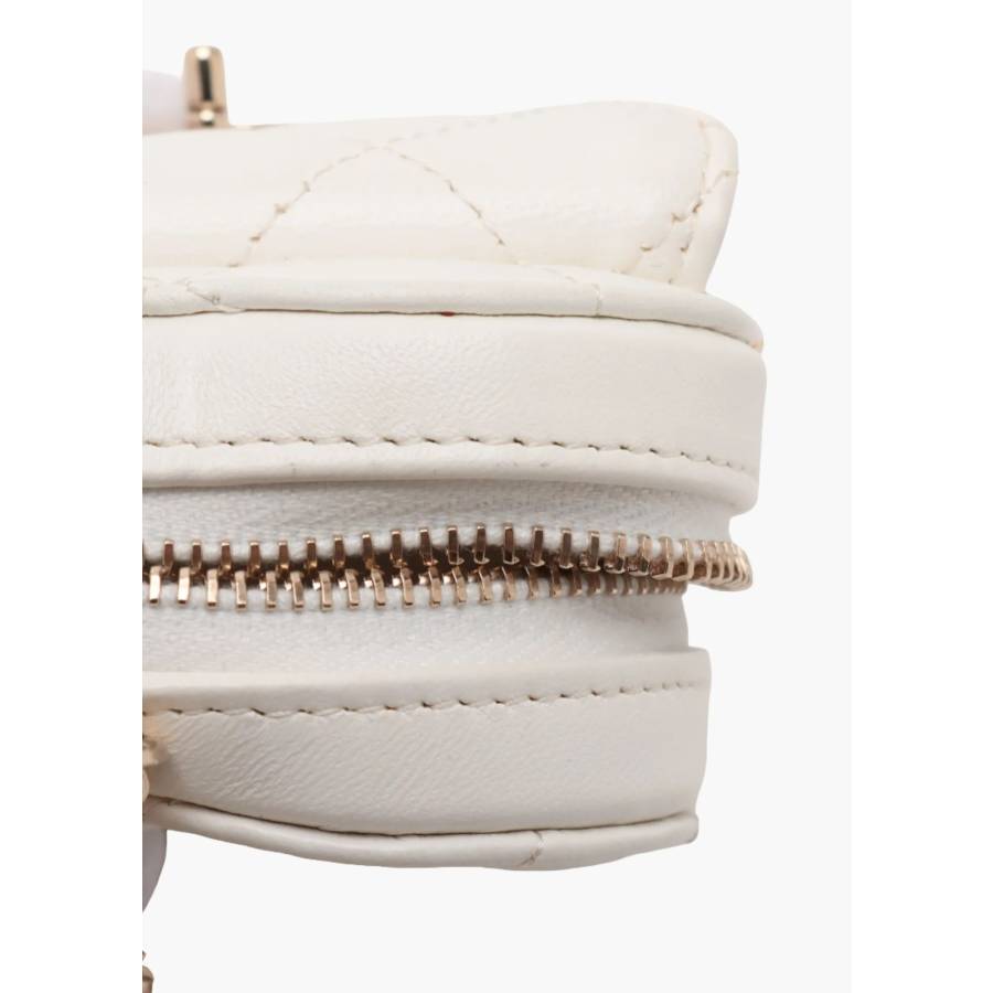 Petit Clutch cœur matelassée CC avec chaîne